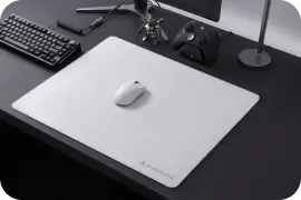 Atlas Glass Mouse Pad