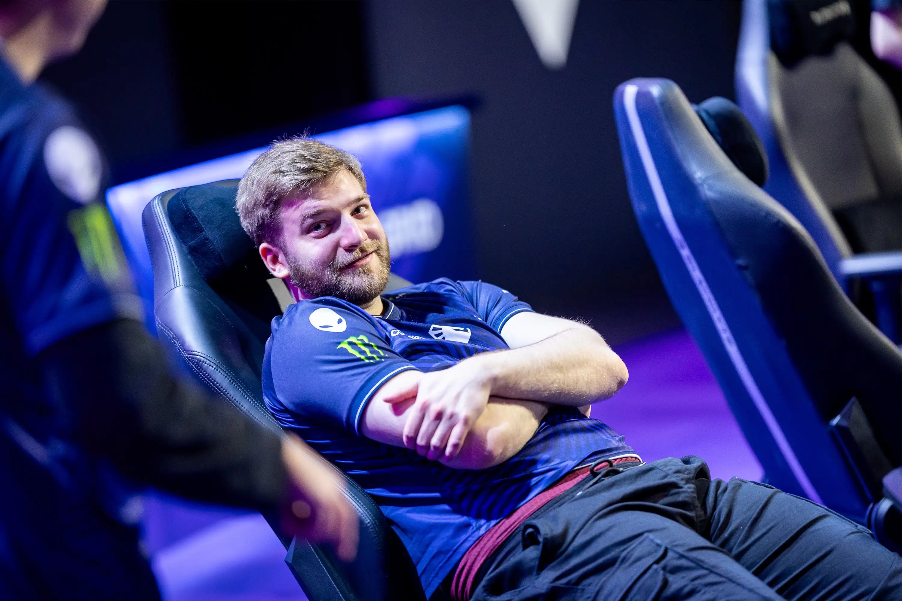 E-sports Player Sitting on the Blacklyte Athena Gaming Chair