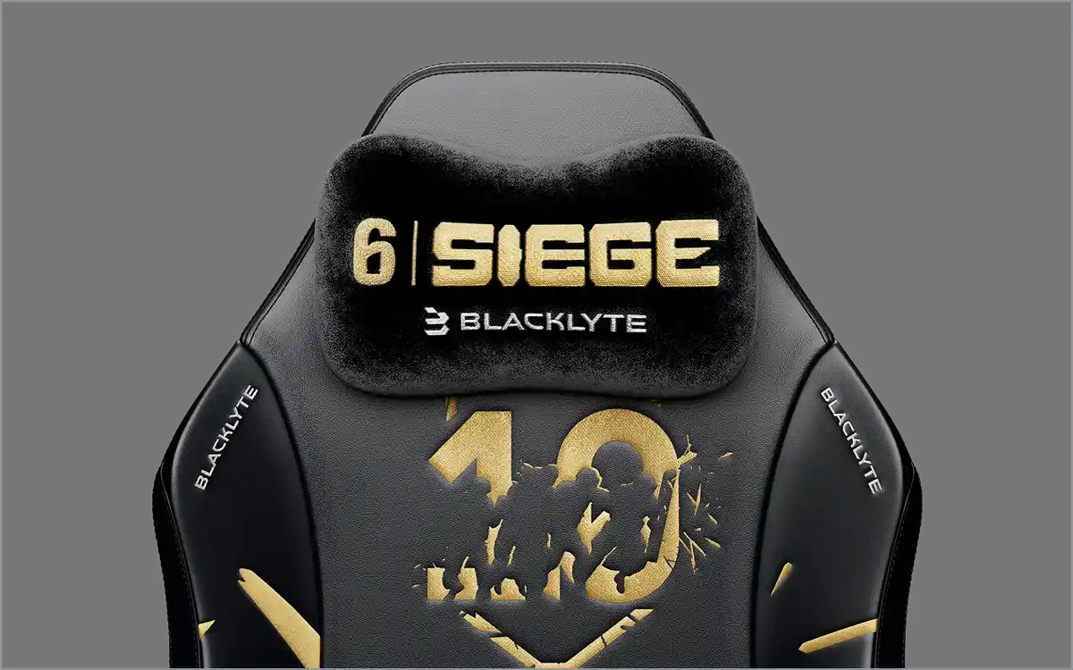 R6 computer gaming chair with magnetic headrest pillow